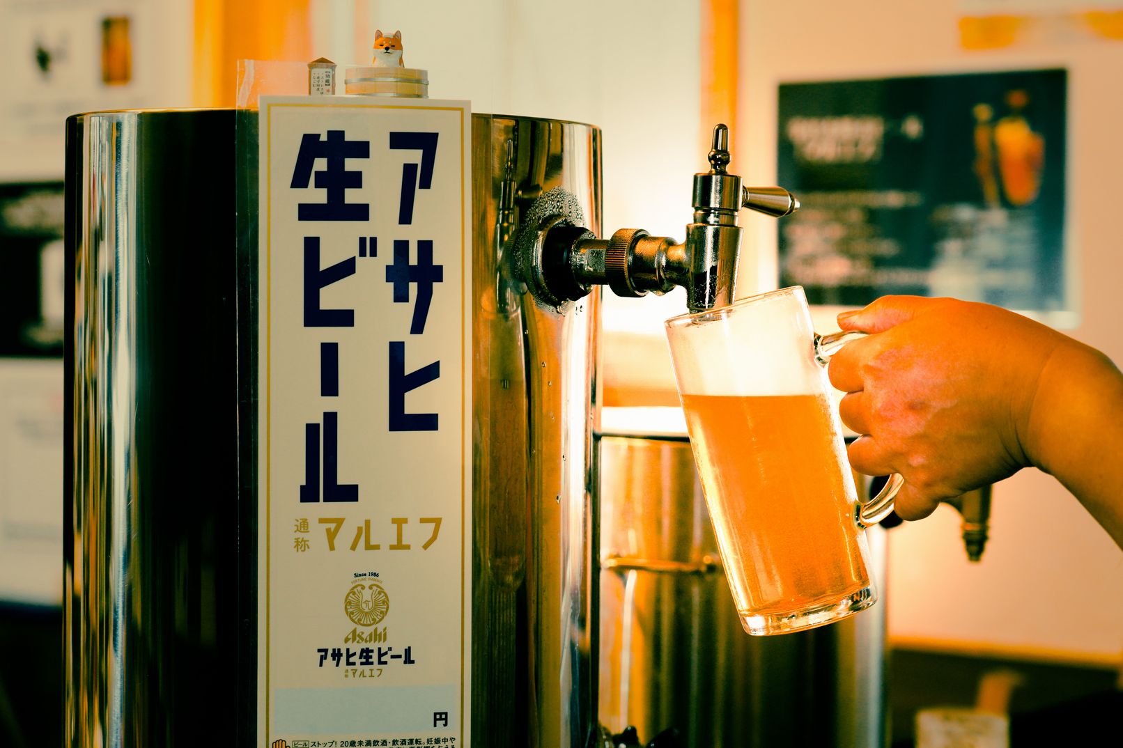 昭和40年代の注ぎを再現するスイングカラン復刻サーバー