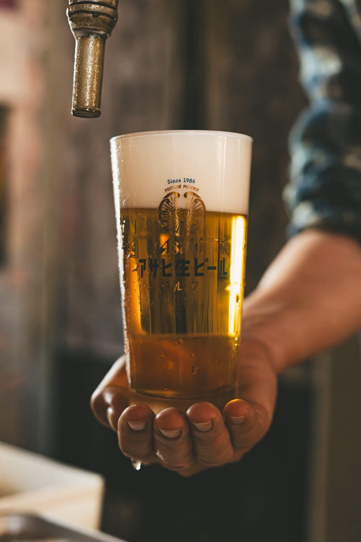 不死鳥フェニックスのロゴが輝くマルエフのグラス